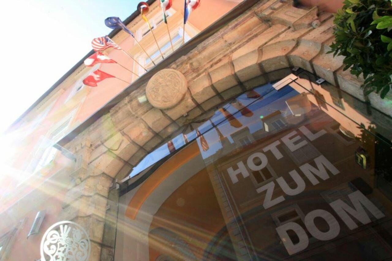 Boutique Hotel Dom - Rooms & Suites กราซ ภายนอก รูปภาพ