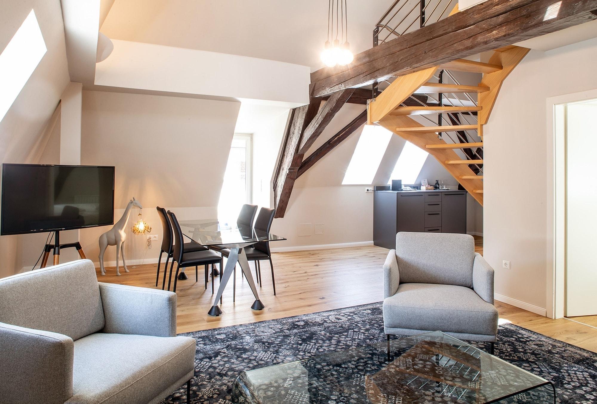 Boutique Hotel Dom - Rooms & Suites กราซ ภายนอก รูปภาพ